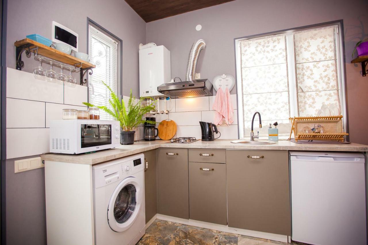 Firuzi Apartment Tbs Тбилиси Экстерьер фото